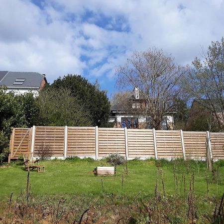 Maison Et Velos A Godinne Dans La Vallee De La Meuse Eksteriør billede