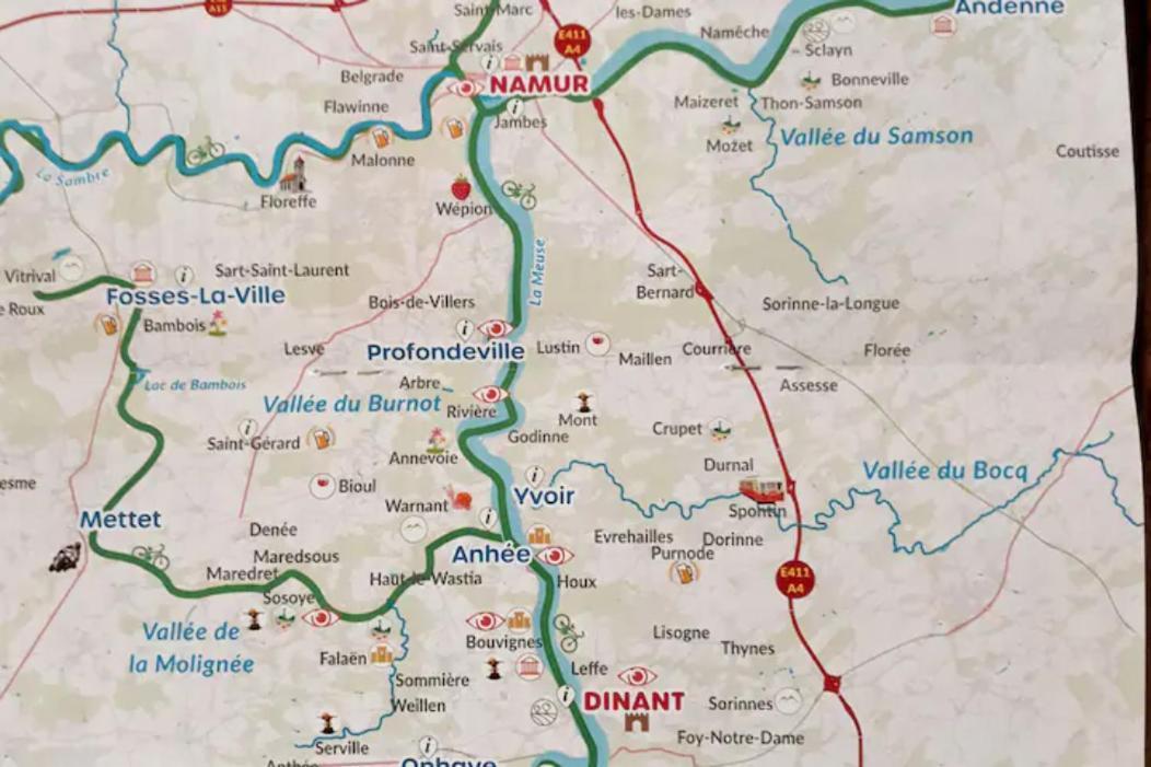 Maison Et Velos A Godinne Dans La Vallee De La Meuse Eksteriør billede